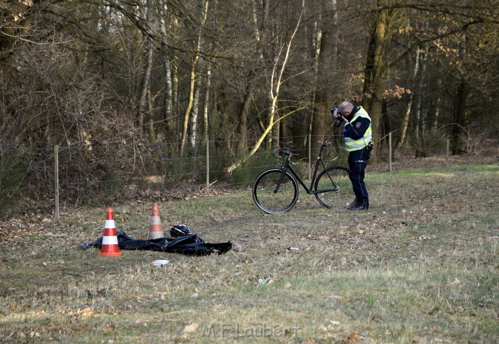 Schwerer VU Krad Fahrrad Koeln Porz Alte Koelnerstr P201.JPG - Miklos Laubert